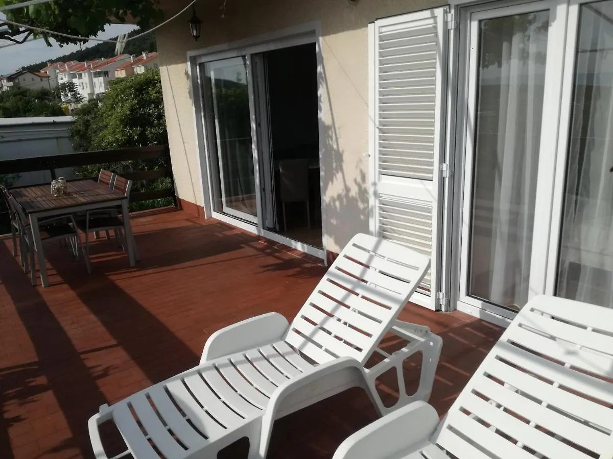 Apartments Boric Cres
