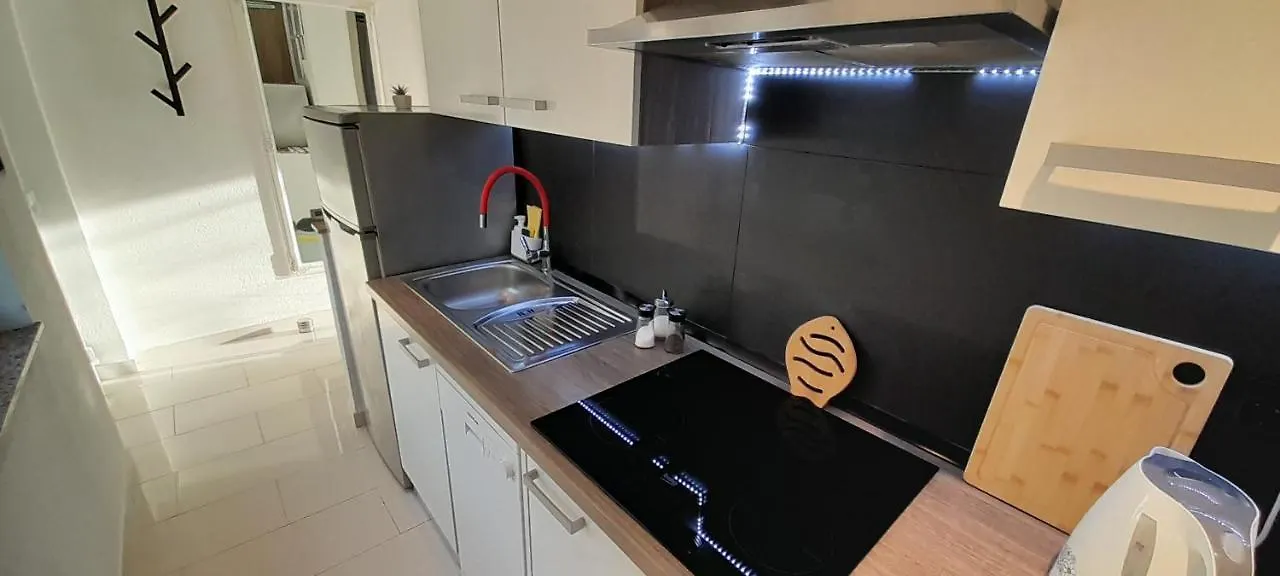 Apartments Boric Cres 0*,  Croatie